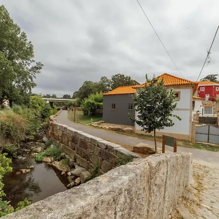 Guest Do Ribeirinho Дом отдыха *